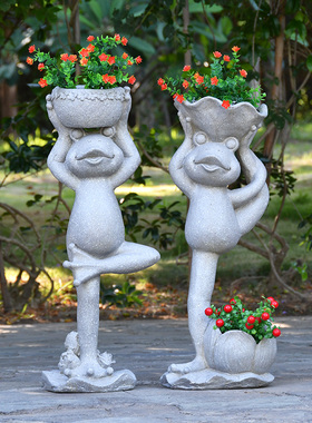 花园装饰庭院瑜伽青蛙花盆动物花缸创意植物别墅阳台布置落地摆件