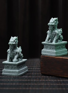 中国风一对麒麟招财摆件石雕神兽镇宅看门鱼缸造景客厅桌面装饰品