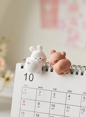 可爱动物电脑显示器屏幕趴趴摆件办公室女生工位装饰解压治愈礼物