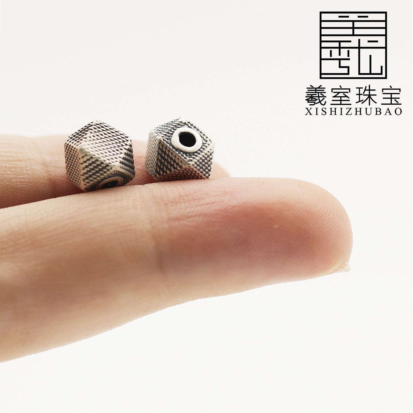 羲室S999纯银隔珠 复古做旧麻花多面体切角方珠DIY银手链编绳配件,淘宝优惠券,粉丝福利购,淘宝优惠卷