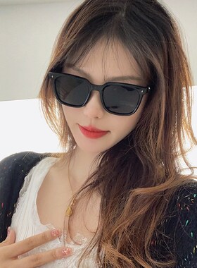周给给明星同款防紫外线墨镜女级感女生黑色大方框太阳眼镜防晒