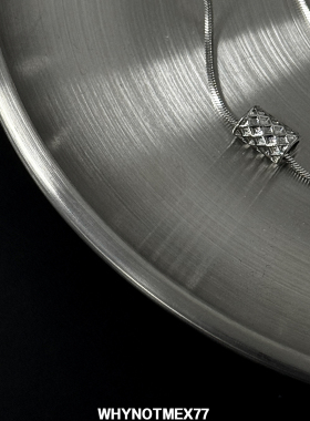 【逆鳞】龙鳞项链新中式吊坠高级感轻奢情侣锁骨链