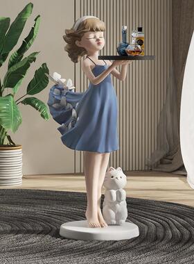 创意女孩客厅摆件大型落地沙发电视柜旁托盘家居饰品乔迁新居礼品