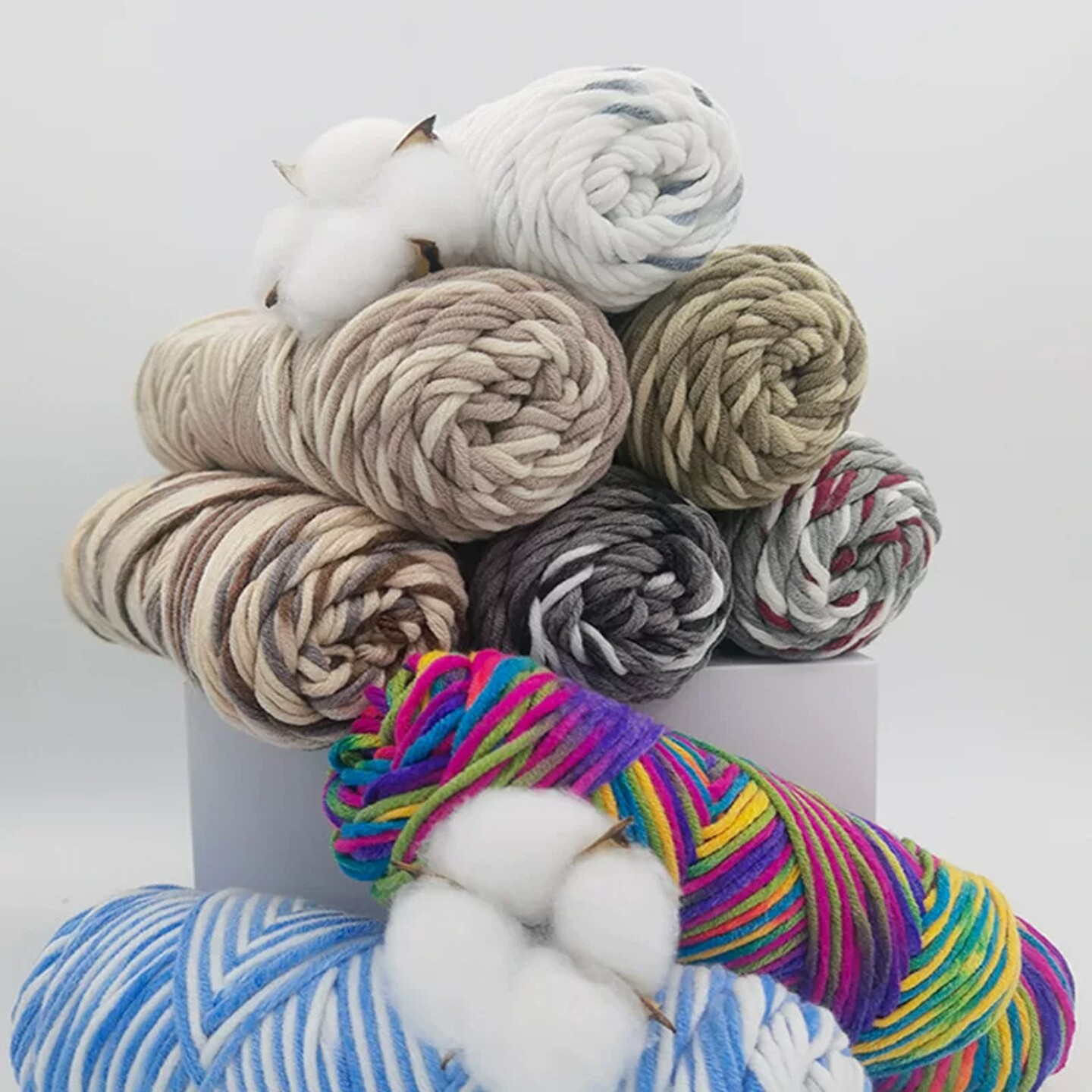 Handmade scarf yarn knitting