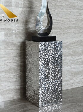 银色不锈钢雕塑底座定制售楼部走道墩子水波纹金属落地基座展示台