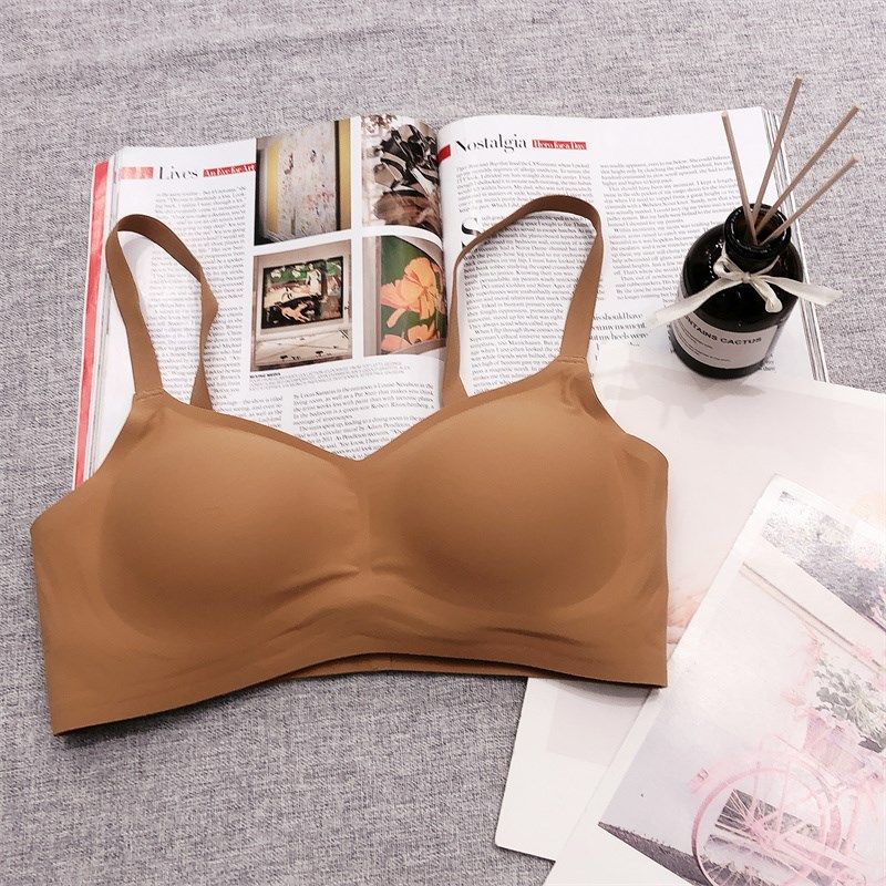 小胸立挺显大不跑杯无痕文胸罩女调整型防走光加厚馒头杯聚拢内衣 - 图3