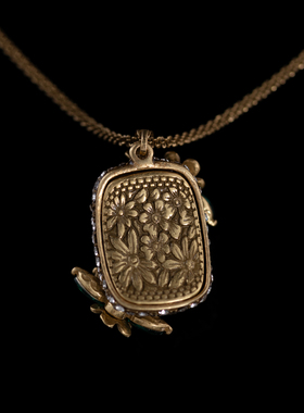 中古铜合金满钻绿水晶小花项链