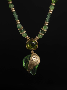 中古做旧金绿色串珠项链