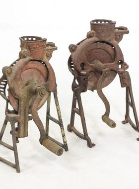 民俗老式手摇玉米机脱粒机铸铁农村老农具怀旧收藏老物件道具摆件