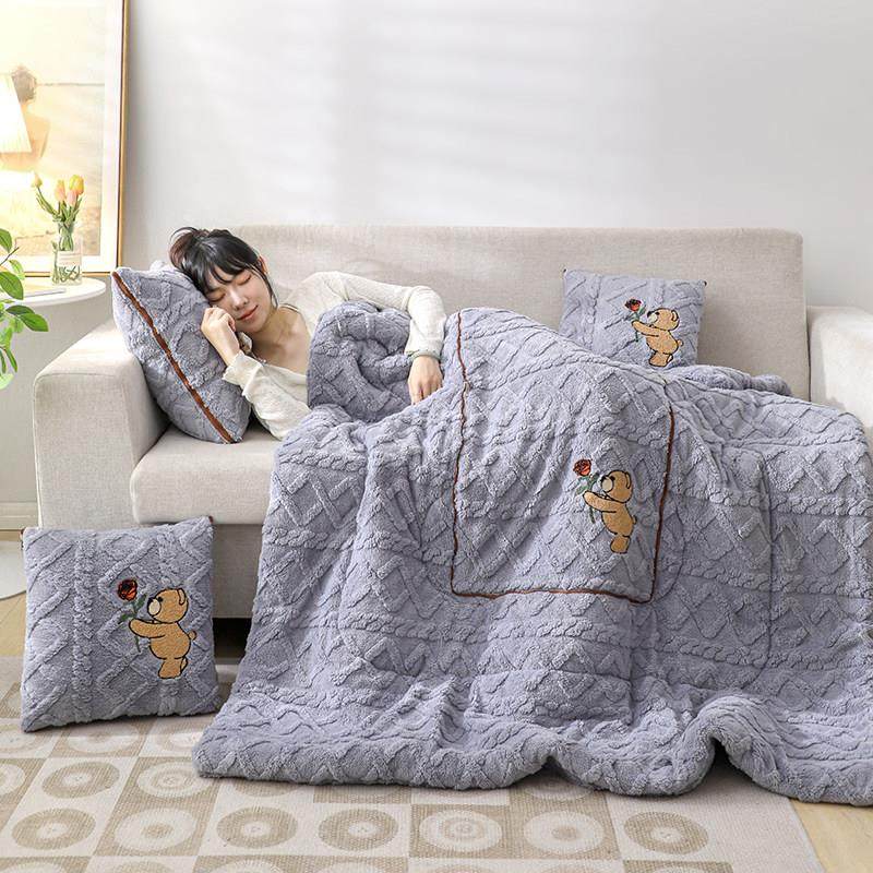 汽车抱枕被子两用车用2024新款加厚珊瑚绒车载午睡枕头毯子二合一,淘宝优惠券,粉丝福利购,淘宝优惠卷