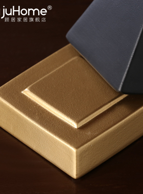 现代简约轻奢瓷摆金字塔陶件家居装D饰品办公室书柜样板间装饰摆