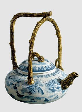 欧式青花瓷镶铜装饰工艺品茶壶新中式古典软装创意茶室提壶摆件