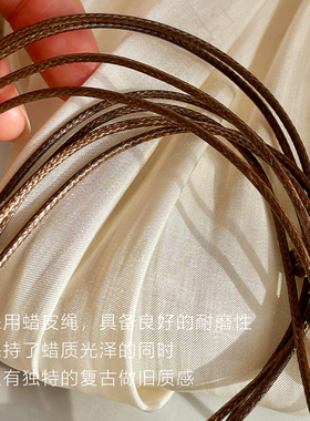 复古皮绳小马项链女2025新款