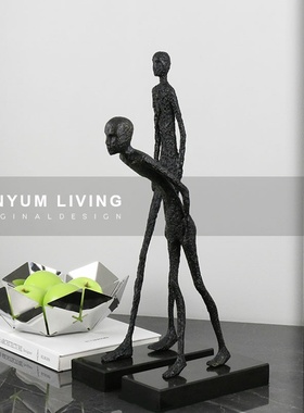 现代简约a轻奢铁艺人物雕塑造型大理石底座样板房间售楼处软装摆