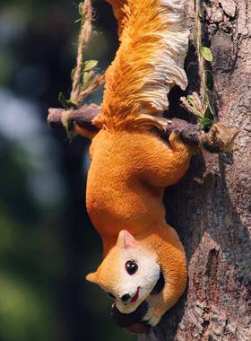 创意可爱松鼠摆件庭院户外动物壁挂花园阳台幼儿园树上装饰挂件