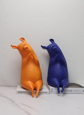 现代简约小猪动物摆件客厅电视柜样板房酒店家居创意软装饰品