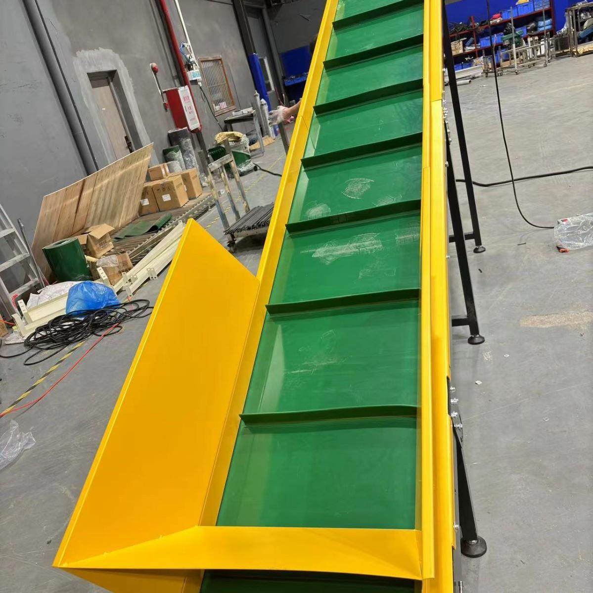 楼梯爬坡防滑皮带输送机工业仓储物流装卸大倾角可移动传送带设备,淘宝优惠券,粉丝福利购,淘宝优惠卷