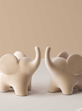现代简约植绒大象小摆件高级感小众家居饰品玄关办公室桌面装饰品