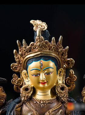 尼泊尔手工7寸青铜镀金雕花《白度母》铜像现代家居摆件