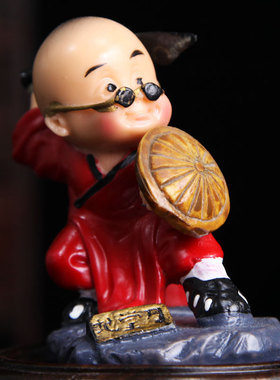 办公桌家居饰品摆件汽q车饰品装饰可爱佛车载摆件小和尚工艺品摆