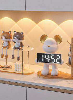 网红暴力熊led闹钟摆件客厅玄关电视柜酒柜高档装饰品轻奢感家居