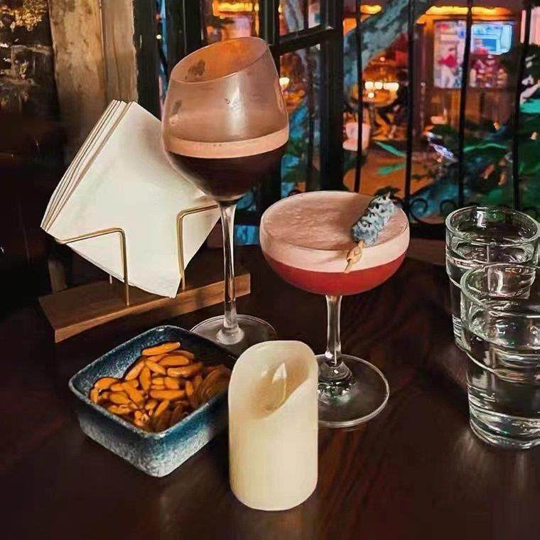 ins网红餐厅斜口红酒杯 创意高脚杯苏打水气泡水杯高颜值鸡尾酒杯,淘宝优惠券,粉丝福利购,淘宝优惠卷