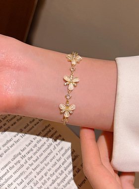 轻奢爆闪精致满钻花朵手链