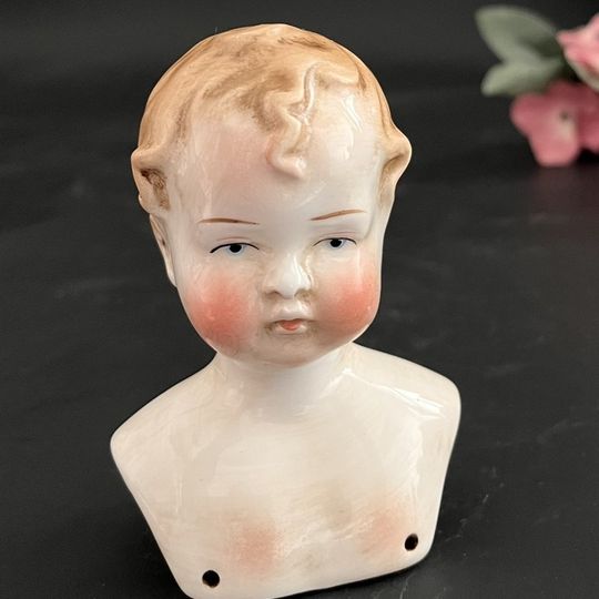 Medieval reproduction antique ceramic doll doll handmade material package accessories home soft decoration cute bisque retro