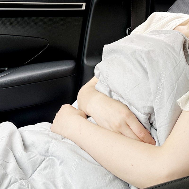 沃尔沃抱枕被XC60 S60 S90 CX40 V40空调被汽车抱枕靠垫两用四季,淘宝优惠券,粉丝福利购,淘宝优惠卷