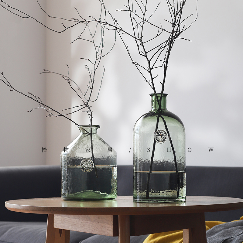 绿色小口锤纹复古风格浮雕玻璃花瓶摆件水培花器吊钟马醉木水养花 - 图2