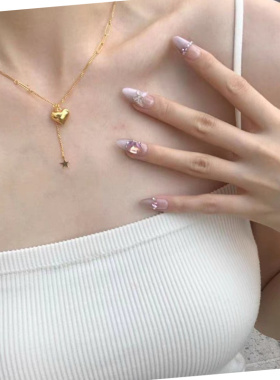 新款气质轻奢钛钢爱心项链