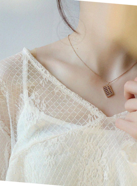 简约金色算盘钛钢锁骨链女款