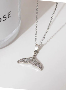 新款金色鲸鱼尾满镶锆石锁骨链