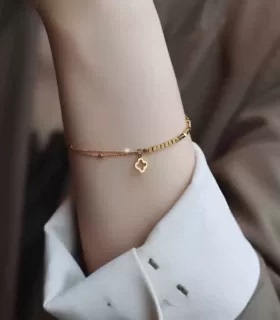 钛钢四叶草手链轻奢不掉色百搭