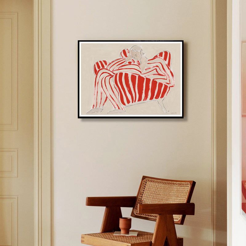 丹麦设计Sofia Lind《抱着你》抽象艺术人物装饰画小众客厅墙挂画 - 图3