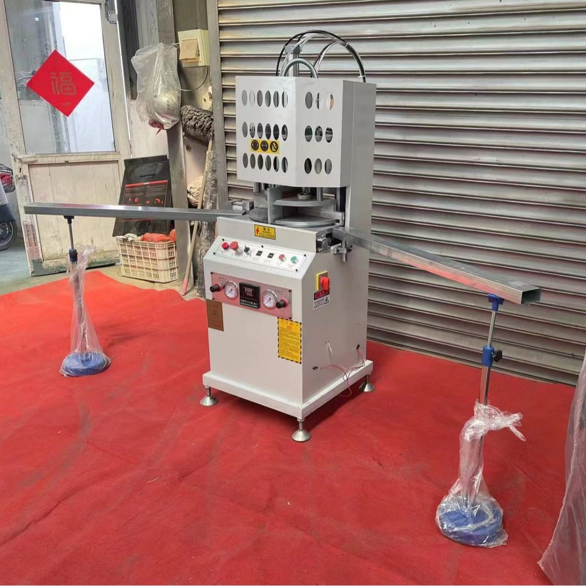 塑钢门窗设备焊接机单头焊接机 铝塑型材设备 PVC任意角单头焊机,淘宝优惠券,粉丝福利购,淘宝优惠卷