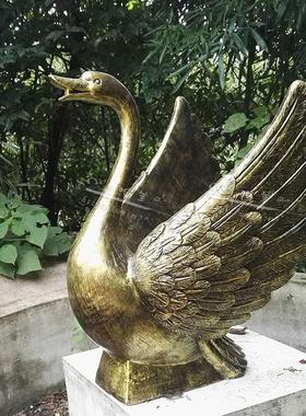玻璃钢天鹅雕塑户外庭院水景装饰铸全铜天鹅摆件吐水动物流水喷泉
