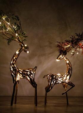 木质大鹿雕塑落地发光橱窗摆件民宿手工景区开业送礼店铺家居装饰