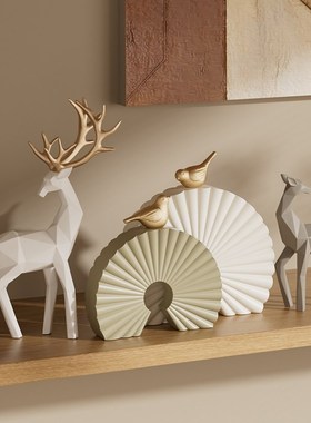 高级感创意折纸鹿摆件轻奢姹寂风艺术软装新居客厅玄关酒柜装饰品