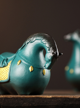 新中式陶瓷小马摆件家居客厅玄关书房茶室桌面唐马工艺品装饰摆设