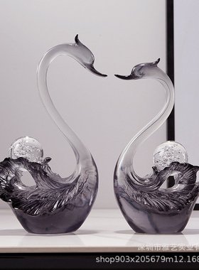 现代简约天鹅一对摆件客厅玄关酒柜轻奢高级感装饰品乔迁新婚礼物