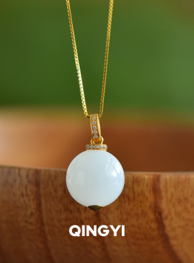 天然新疆和田玉羊脂玉转运珠吊坠18K金女款12mm玉石挂件玉坠礼物