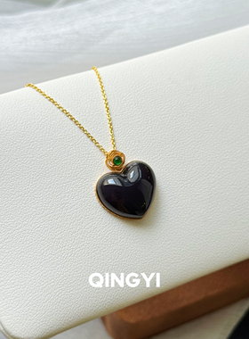 天然青海料和田玉爱心吊坠18k金女款心形玉石挂件送朋友闺蜜礼物