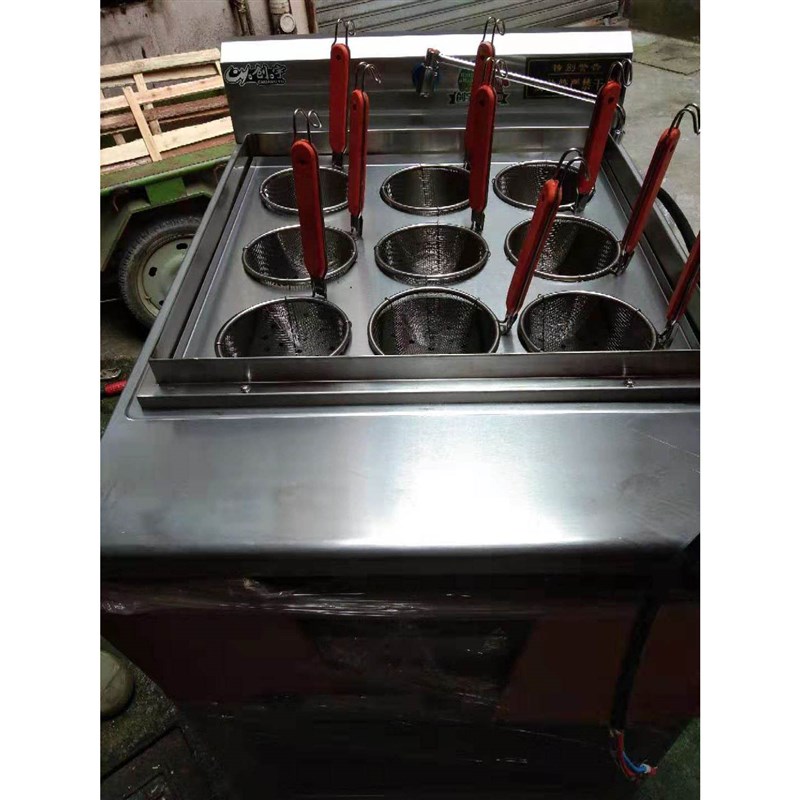 商用电加热九孔煮面炉燃气9头煮麻辣烫机煮水饺汤粉炉酸辣粉设备 - 图0