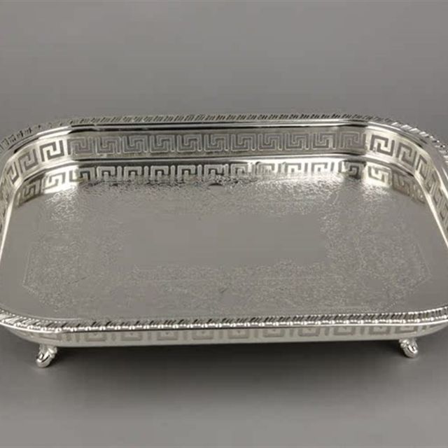 European-style home accessories, kitchen dining utensils, living room matching decorations, hotel metal large rectangular plates