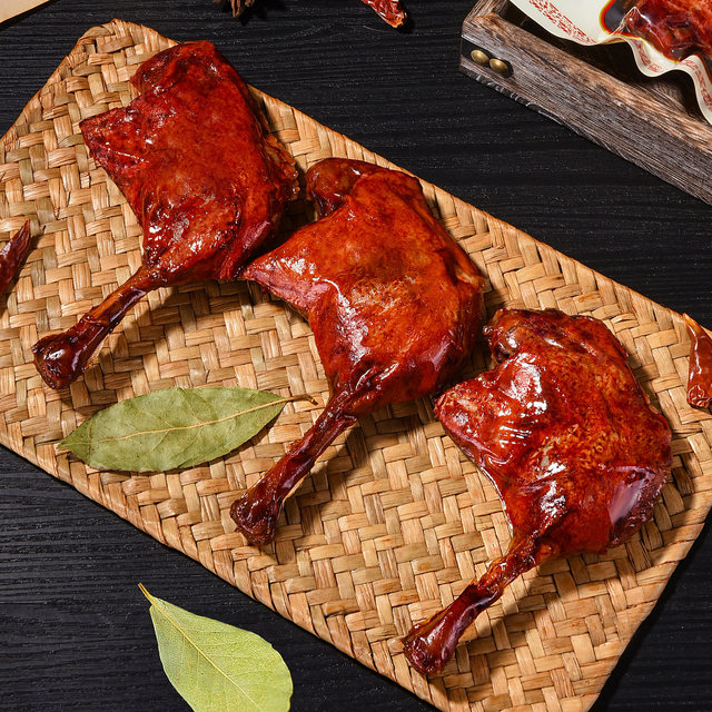 Five-spice duck legs, ready-to-eat, whole box wholesale