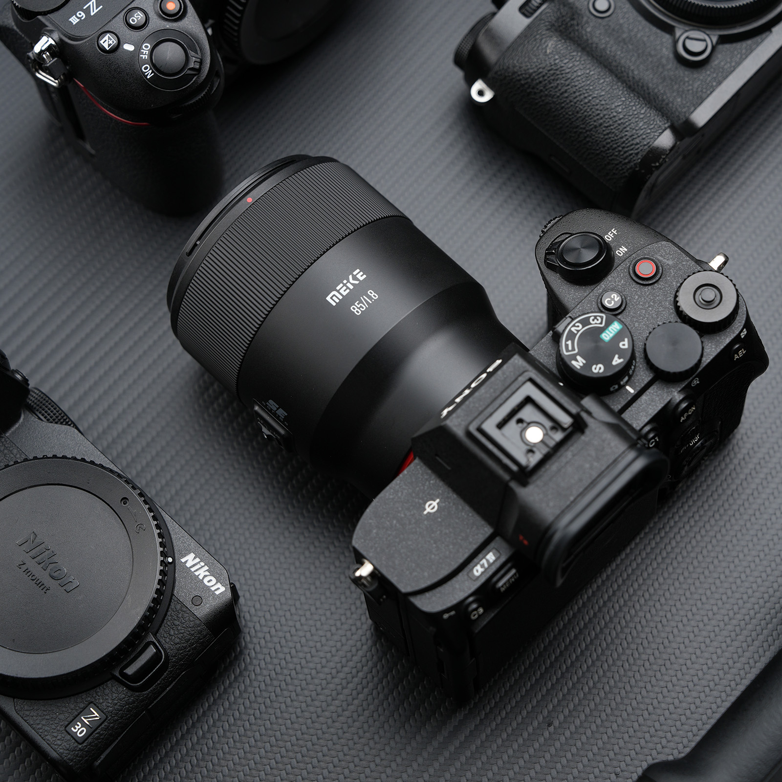 MEKE 85mmf1.8II second generation lens