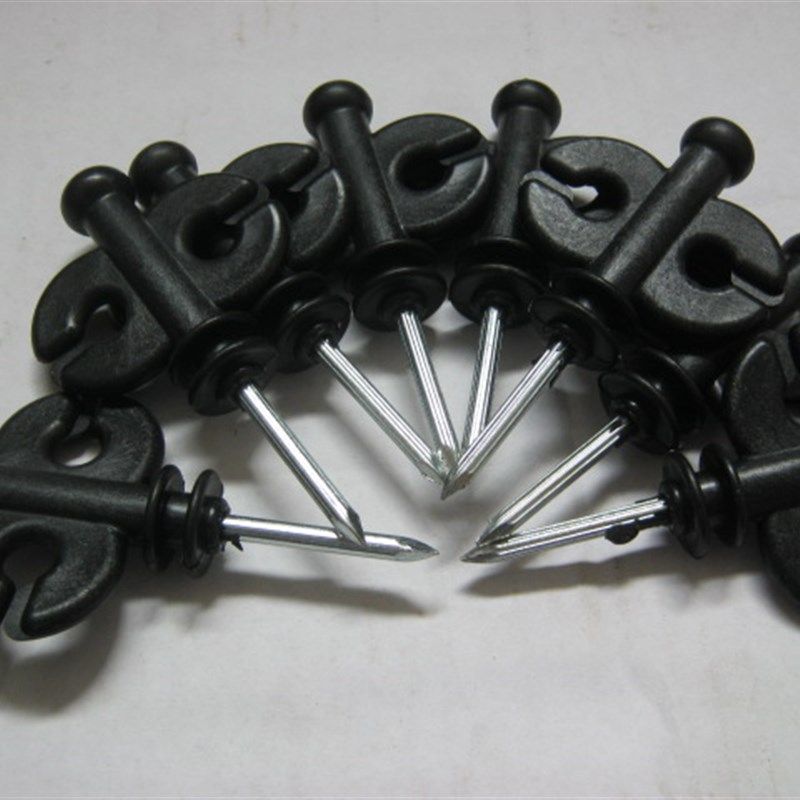 双孔黑色钢钉绝缘子直径6毫米全长10公分.100只装电子围栏养殖,淘宝优惠券,粉丝福利购,淘宝优惠卷