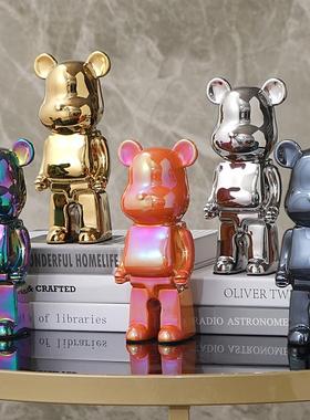 现代轻奢高档暴力熊客厅电视柜酒柜卡通公仔摆件网红儿童房装饰品