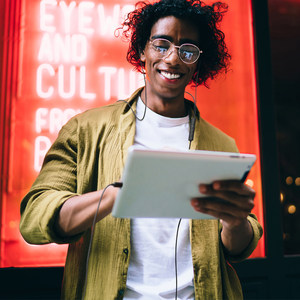 铁三角CKS330NC主动降噪有线耳机typec接口入耳式2025新款高音质